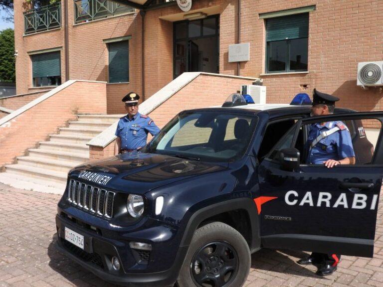 Città di Castello, giovane donna tenta di gettarsi nel Tevere: salvata dai Carabinieri allertati dai passanti