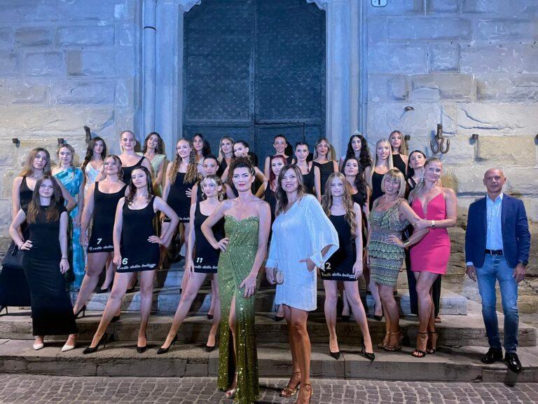 “Volto della Bellezza” anche la seconda serata delle “Miss” ha fatto il pieno di gente