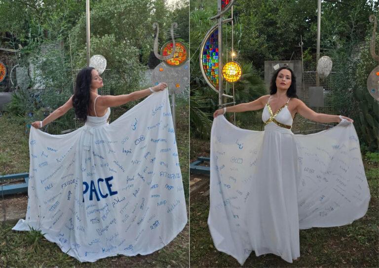 Moira Lena Tassi, un successo il Tour Mondiale della Bandiera della Pace arrivato anche all’Isola d’Elba ma il viaggio non si fermerà qui