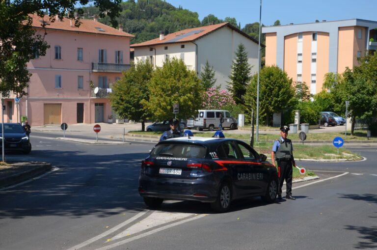 Tenta la fuga con veicolo rubato:arrestato dai Carabinieri cittadino albanese