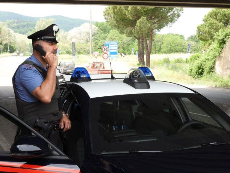 Città di Castello: arrestati in flagranza di reato tre albanesi che avevano appena perpetrato un furto in abitazione