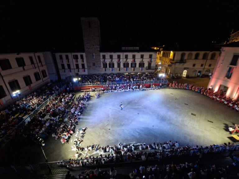 Un weekend di tradizione e cultura a Sansepolcro: celebrazioni, sport e spettacoli