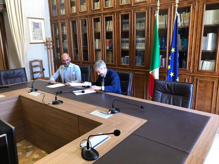 Rinnovato questa mattina a Perugia il Protocollo di legalità per la prevenzione dei tentativi di infiltrazione criminale tra la Prefettura e il comune di Città di Castello