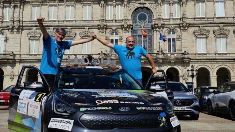 Guerrini e Prusak secondi a La Coruña provano a riaprire il mondialePosto d’onore anche nel prestigioso Iberian Ecorally Challenge dopo una gara difficile e ricca di sorprese