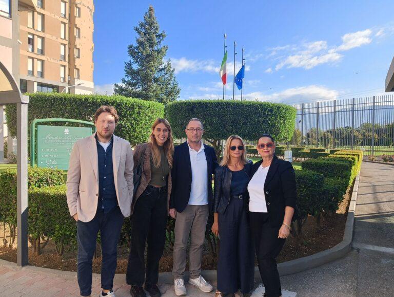 Mercoledì 25 settembre l’Associazione Culturale “Tracciati Virtuali” in collaborazione con la casa editrice LuoghInteriori e l’Associazione “Nel nome del rispetto” sono state parte attiva di un evento che si è tenuto nella Casa di Reclusione di Spoleto