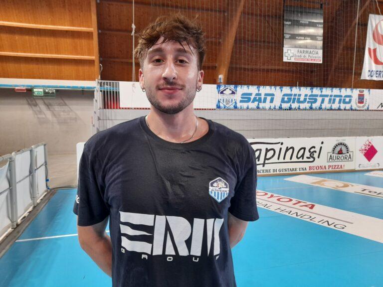 Lo schiacciatore Nico Cipriani torna alla ErmGroup Altotevere dopo l’annata in B a Livorno. Una pedina che può tornare utile sia in posto 2 che in posto 4