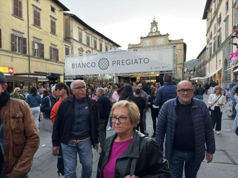 Tutto il bello del “tartufo”: la trifola in passerella sul “red carpet”