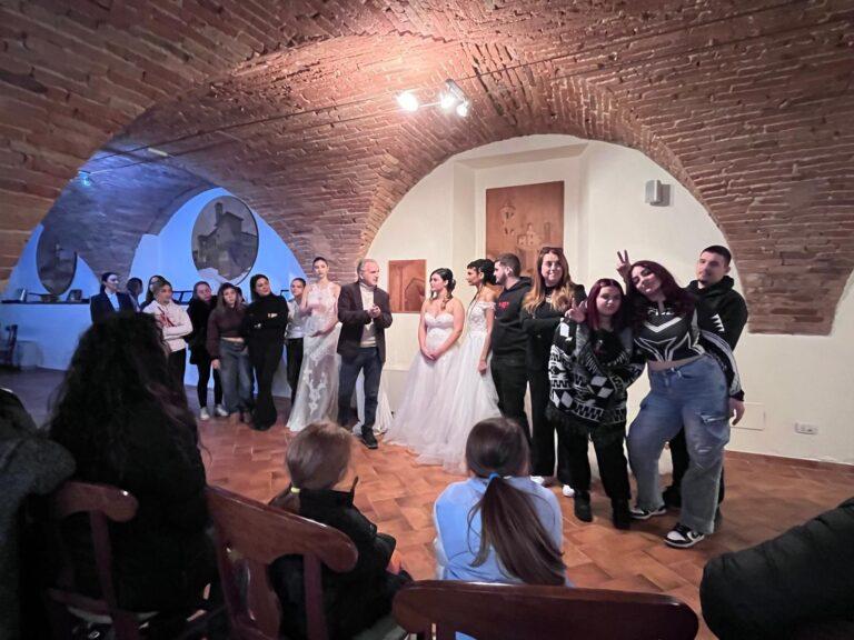 Un giorno da sogno: sfilata di abiti da sposa alla Scuola di Arti e Mestieri “G.O. Bufalini”