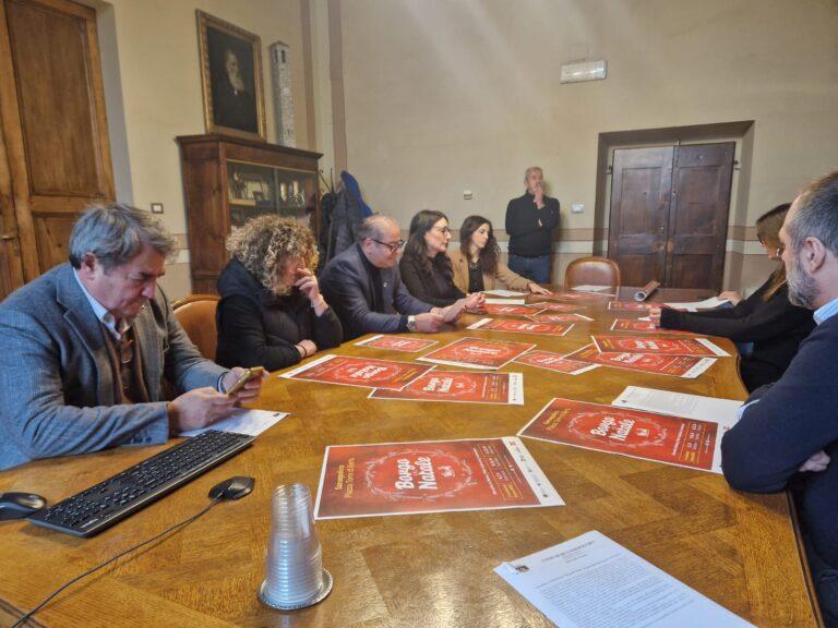 Sansepolcro si trasforma nel “Borgo del Natale”: al via la magia delle feste nel centro storico
