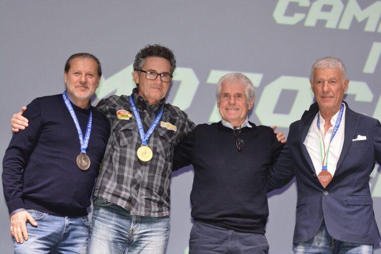 Michele Rinaldi e Franco Rossi premiano i campioni del motocross Epoca – Sul podio anche i tifernati Paolo Fiorucci e Mauro Morvidoni