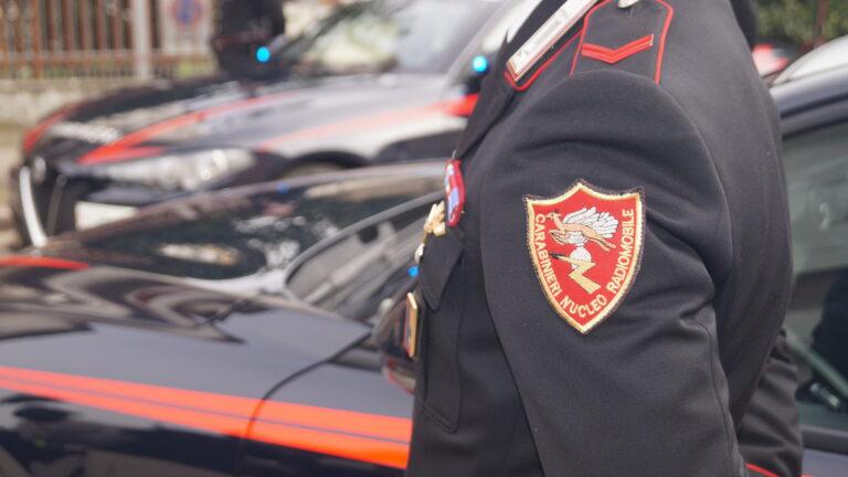 Umbertide: maltratta la moglie e la minaccia con una pistola, arrestato 60enne