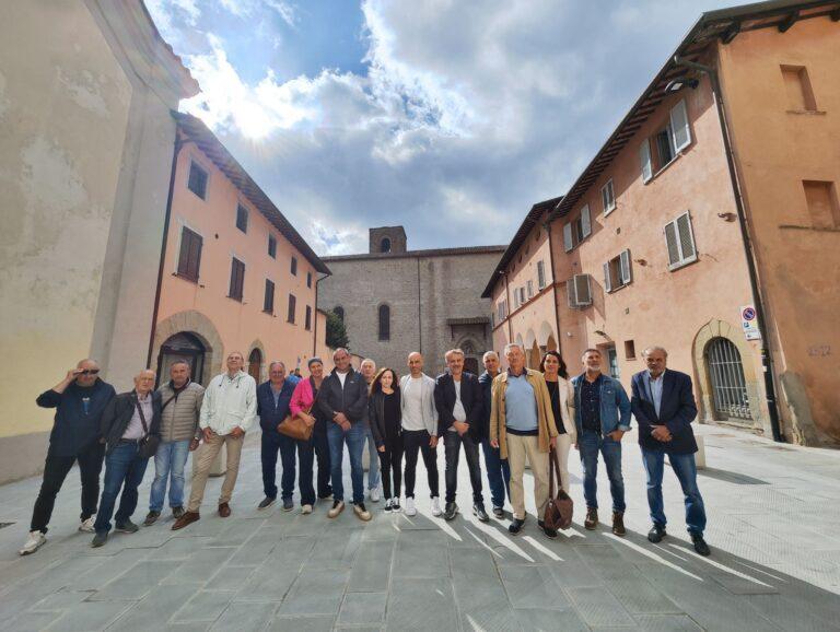 Il 2024 dei lavori pubblici: la scuola Dante Alighieri, il chiostro e della chiesa di San Domenico, la piscina comunale simboli di un’azione a 360 gradi che ha interessato scuola e sport, la riqualificazione del patrimonio artistico, culturale e storico, la viabilità, l’edilizia sociale, ma anche l’edilizia cimiteriale