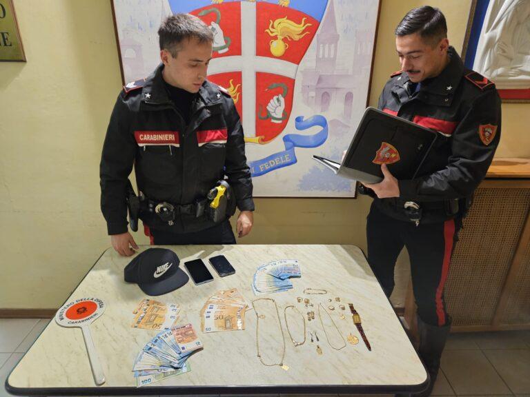 Sansepolcro: truffa del finto Carabiniere, ritrovati oro e denaro per 15.000 euro