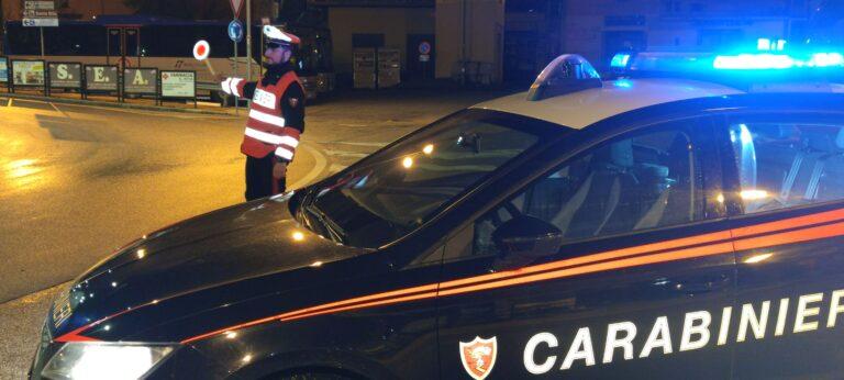 Città di Castello, cagionano un incidente con auto rubata: denunciati due ragazzi di 22 e 35 anni già gravati da precedenti penali