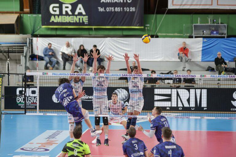 ErmGroup Altotevere in campo di sabato sera al palasport di San Giustino contro il Cus Cagliari in una sfida che vale ilquinto posto solitario in classifica