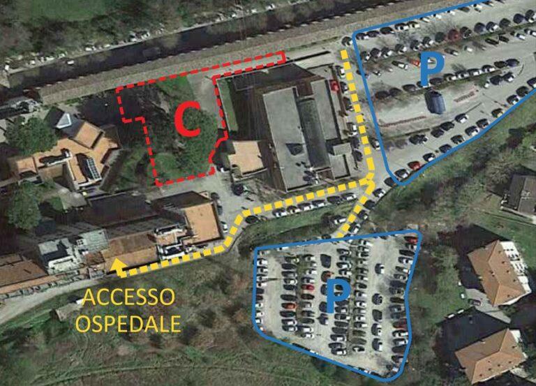 Ospedale di Spoleto, via ai lavori di realizzazione di un ascensore e di una scala per collegare il parcheggio prossimo alla palazzina Micheli con la struttura ospedaliera. Previsto un accesso temporaneo alternativo