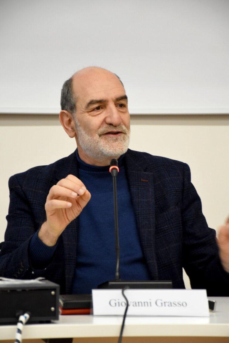 Oggi alla “Carducci” la presentazione del libro di Giovanni Grasso, “L’amore non lo vede nessuno”