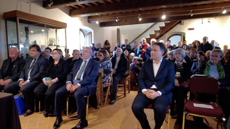 Tra memoria e futuro: grande partecipazione alle celebrazioni per i 550 anni dalla nascita di Michelangelo 