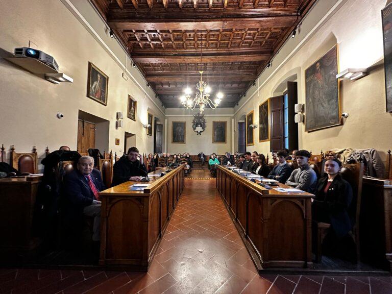 Sansepolcro: presentato il Consiglio Comunale dei Giovani