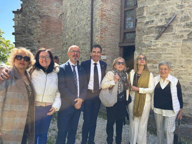 Celebrazione dell’Arte e della Storia: Interclub a Caprese Michelangelo per i 550 anni dalla nascita del Genio del Rinascimento