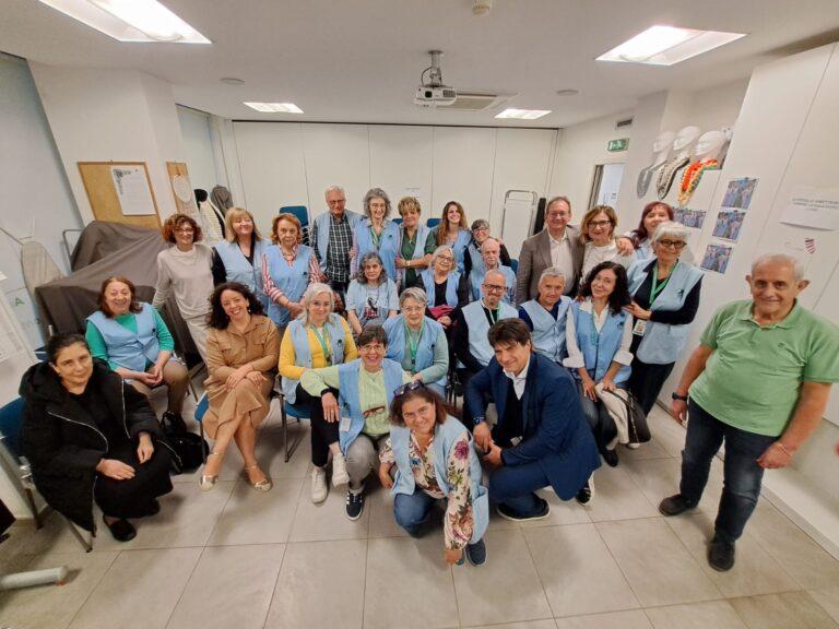 Il direttore dell’oncologia medica di Perugia Prof Mario Mandalà incontra i volontari dell’AUCC per parlare dell’attività del volontariato e di riorganizzazione dell’Oncologia