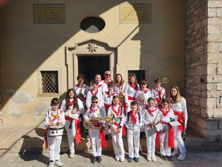 la banda città di Umbertide protagonista ai ceri di Gubbio
