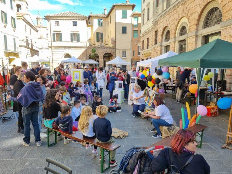 Ad Umbertide torna “libri al centro”