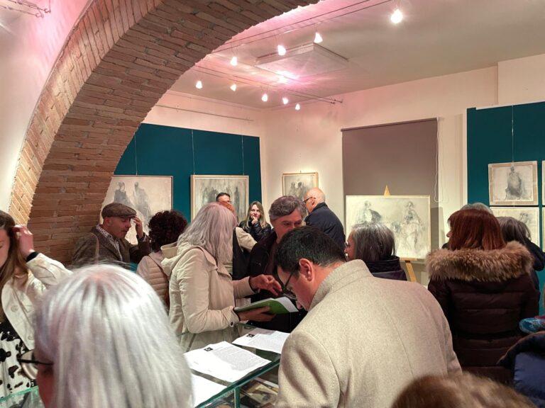 Prorogata fino al 2 giugno “Viaggio verso noi stessi” di Franco Chiarani. Successo per la mostra allestita al Piccolo museo di Fighille
