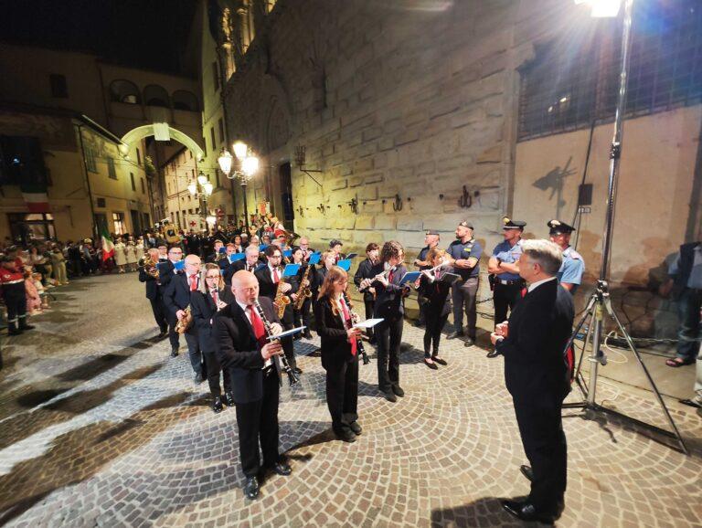 In piazza Gabriotti l’omaggio emozionante e coinvolgente della comunità di Città di Castello alla Repubblica Italiana nel 79° anniversario del plebiscito del 1946