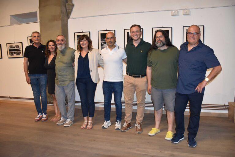Partita l’avventura estiva di “Tandem- Mostre fotografiche in città”: inaugurata ieri sera la prima esposizione del ciclo di otto appuntamenti che il Centro Fotografico Tifernate proporrà fino a domenica 3 agosto a palazzo del Podestà