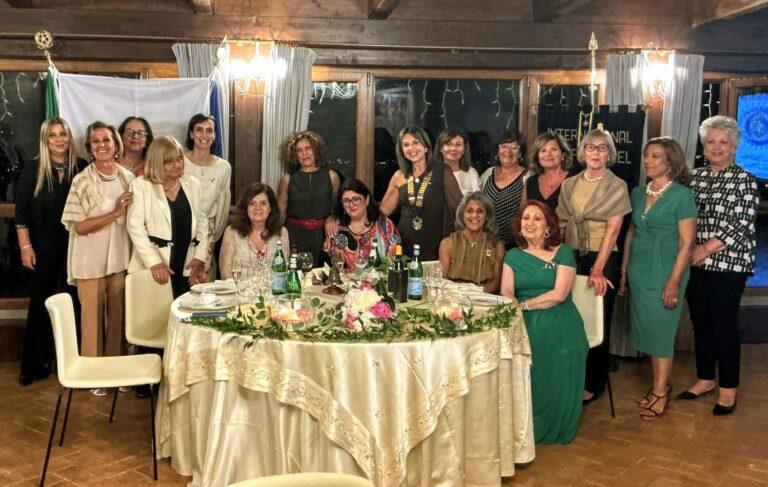 Cerimonia di Passaggio di Campana dell’ Inner Wheel Club di Città di Castello