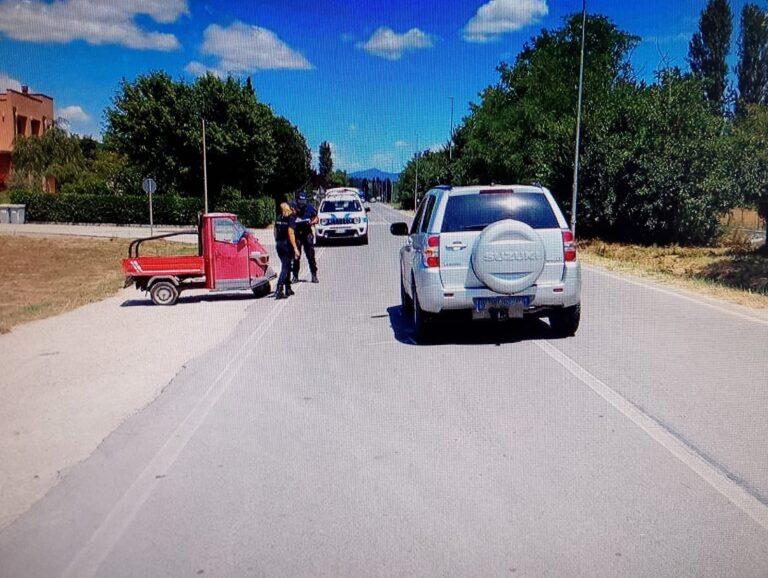 Incidente stradale a Sansecondo tra auto e ape Piaggio, necessario l’intervento del 118 e trasporto in ospedale per il conducente del ciclomotore