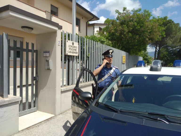 Furto a Cannara: strappata collana d’oro a un anziano, arrestata una donna