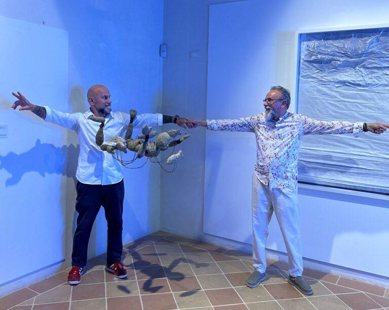 “La Commedia Umana” aperta anche a Ferragosto: arte e coscienza in dialogo a Città di Castello