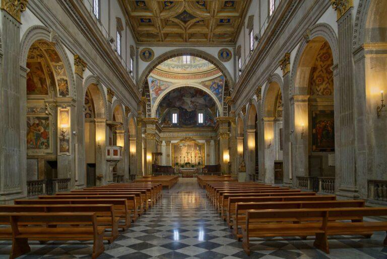 Volontari Associazione Chiese Storiche impegnati anche nel mese di agosto per visite guidate