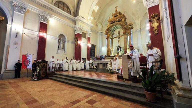 Città di Castello si ritrova unita davanti alla Madonna delle Grazie