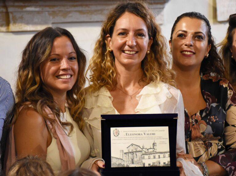 La gratitudine, l’ammirazione e il sincero affetto della comunità di Città di Castello per Eleonora Valeri, premiata stamattina dall’amministrazione comunale con una targa, alla presenza dei rappresentanti del Comune di Fano e dell’Usl Umbria 1