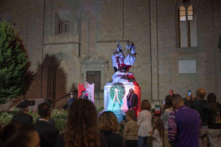 Emozionante rievocazione storica ieri sera del 165° anniversario della Liberazione di Città di Castello dalla dominazione dello Stato Pontificio