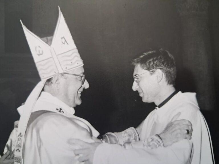 Luciano Paolucci Bedini festeggia 30 anni di sacerdozio