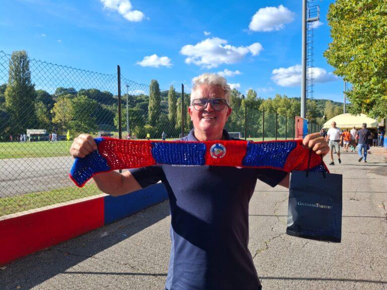 Pietralunghese: Una sciarpa speciale per il patron Martinelli “Un regalo fatto col cuore”