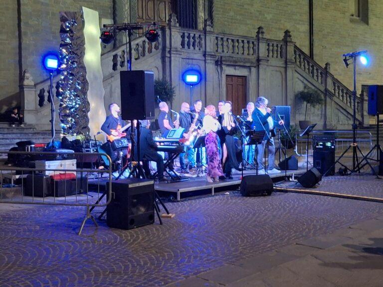 Estate in città: il sipario si chiude sulla rassegna dei concerti in Piazza Gabriotti a Città di Castello