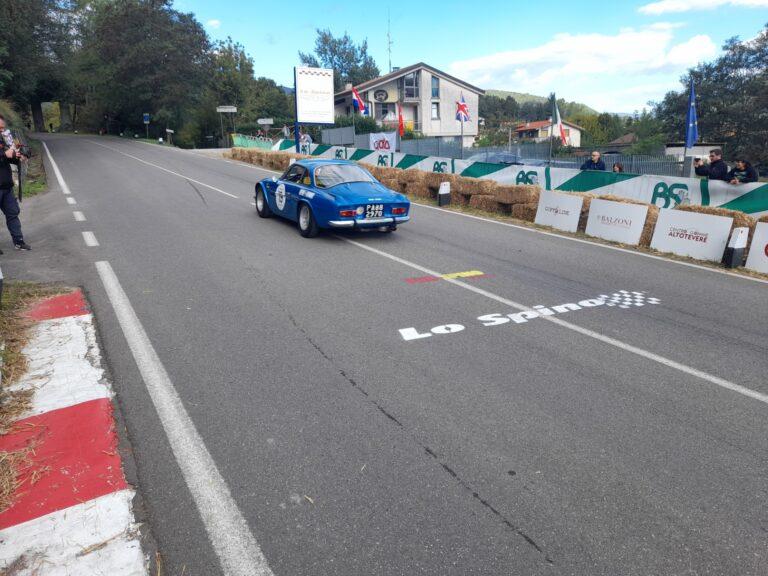 Auto da… “Leggende” alla terza edizione della rievocazione dello Spino: 85 modelli che hanno fatto la storia della cronoscalata