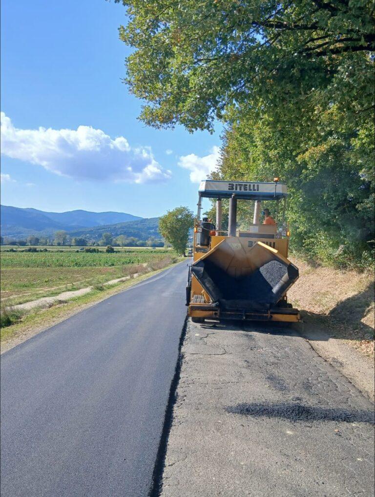 Citerna e Anghiari, un esempio di collaborazione: completati i lavori di asfaltatura della Via del Mulino
