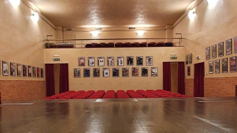 Montone – Il “buon vento” alza il sipario del teatro San Fedele