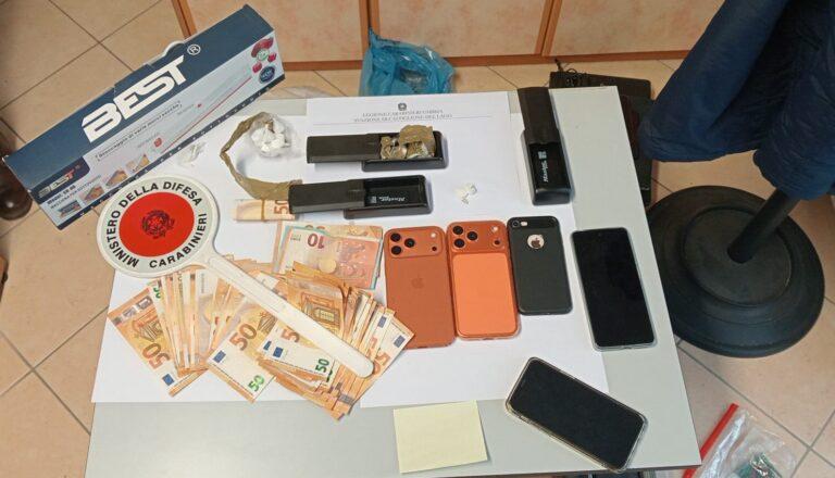 Castiglione del Lago (PG), arrestati due fratelli albanesi con droga in casa: sequestrati 17g di cocaina e 2.350 euro