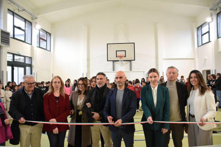 Inaugurata la nuova palestra della scuola Gregorio da Tiferno a Trestina
