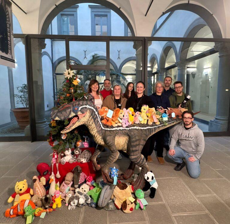 La Notte dei pupazzi incanta la Biblioteca Carducci: magia e letture per i più piccoli