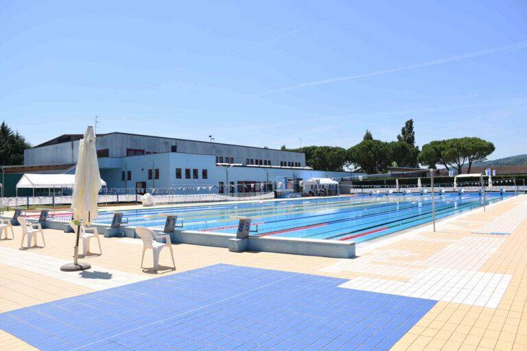 Le tempistiche dei lavori di riqualificazione della piscina comunale sono confermate. La risposta in consiglio comunale dell’assessore Carletti a Bassini (Gruppo Misto-Azione)