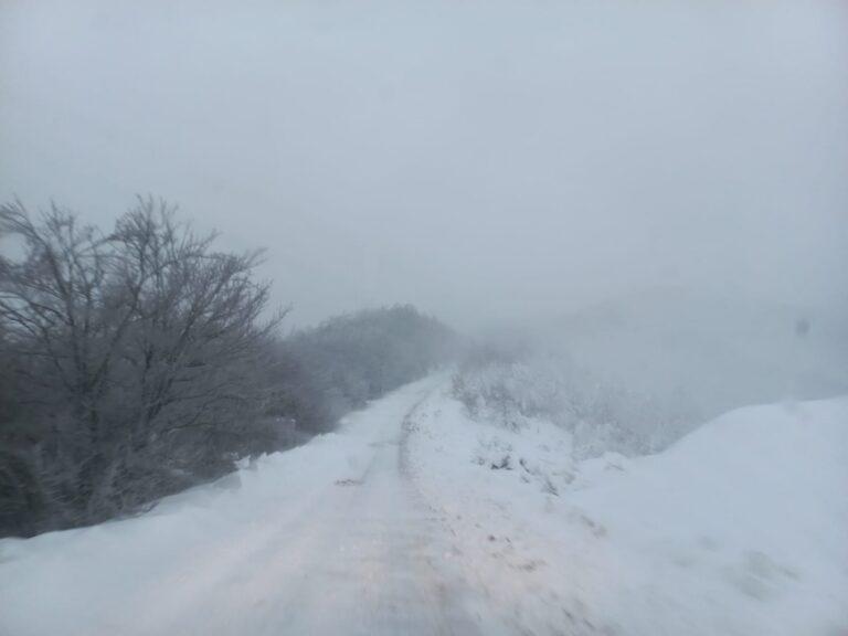 Maltempo Citta’ di Castello: squadre operative e servizi viabilita’ del comune impegnstd in interventi di emergenza a Botina-Scalocchio