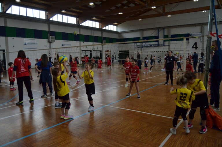 Volley giovanile: ieri domenica di sport e divertimento per i piccoli atleti della Valtiberina